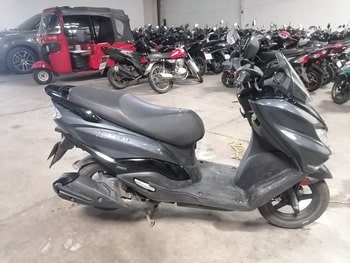 SUZUKI BURGMAN STREET