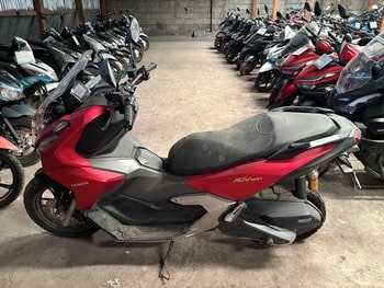 ADV 160